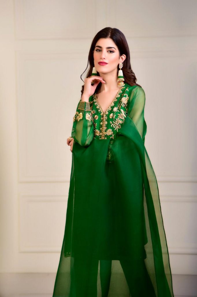 agha noor organza dress Pure Organza Formal (Br 353)
