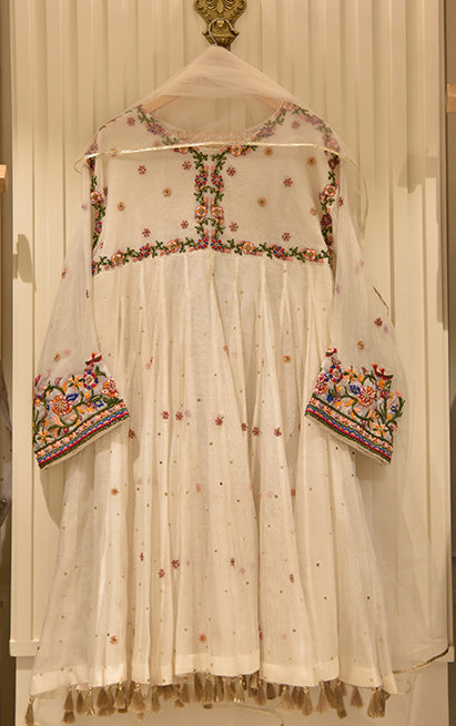 Gulabay Aghanoor Bridal