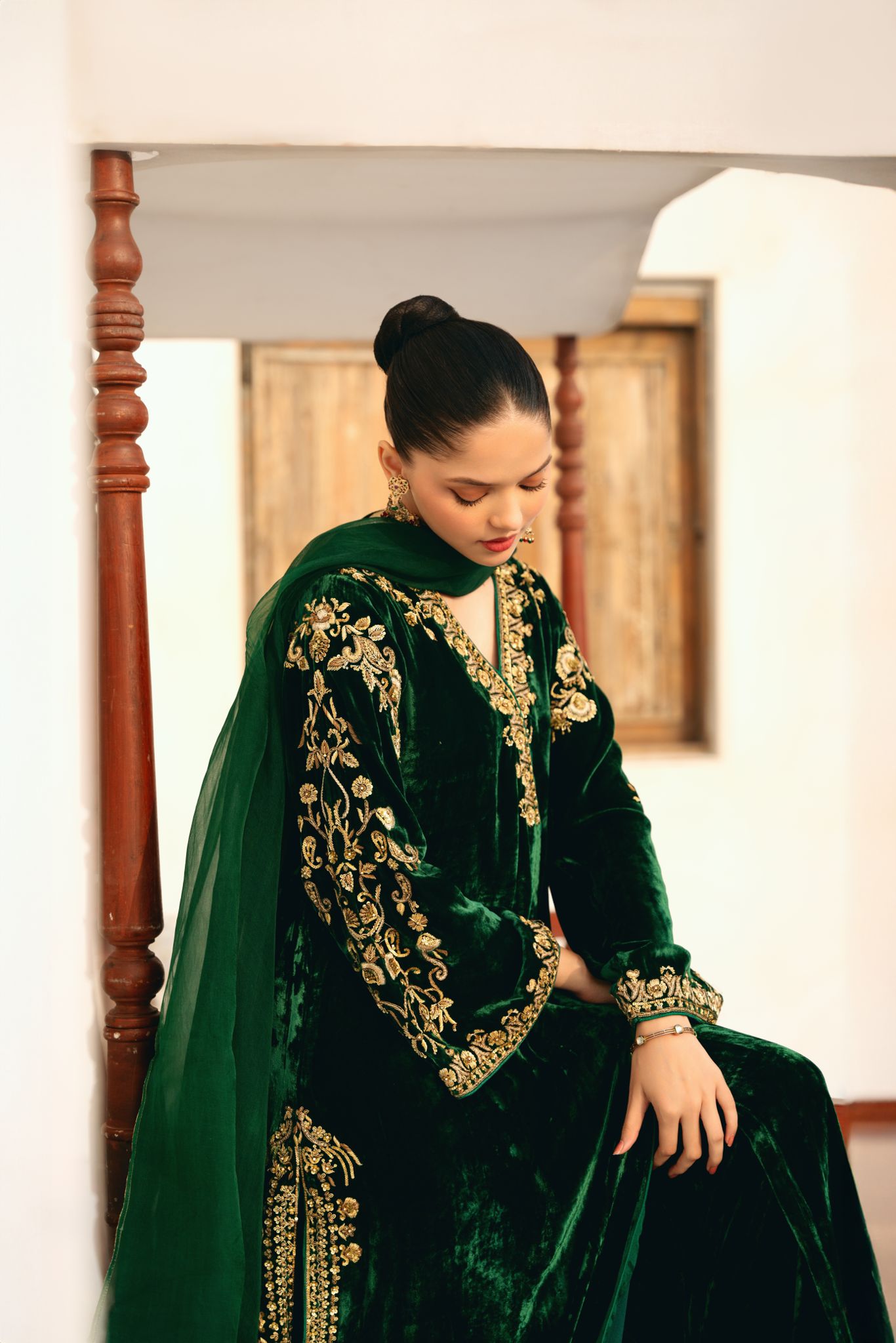 Agra Velvet | Aghanoor Bridal Agra Velvet | Aghanoor Bridal